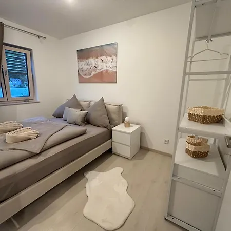 Apartment Donau Living New Near And Highway