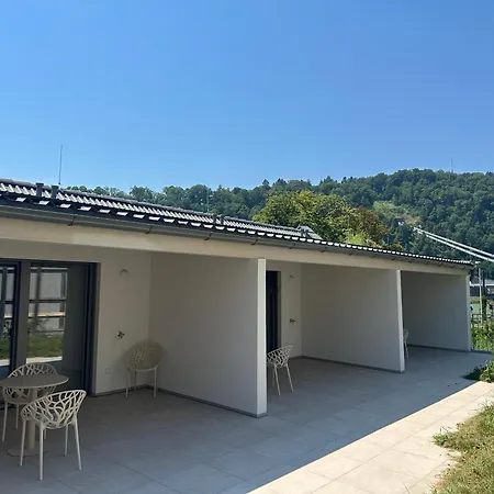 Apartment Donau Living New Near And Highway
