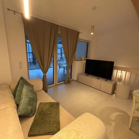 Apartment Donau Living New Near And Highway