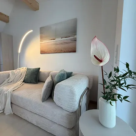 Donau Living New Near And Highway Apartment *
